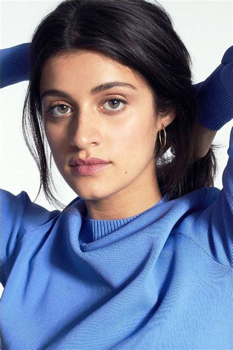 Anya Chalotra Wiki, Height, Weight, Age, Boyfriend,。